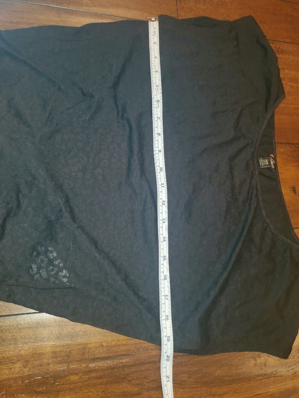 Guess Black Cropped Short Sleeve Top - Picture 11 of 14